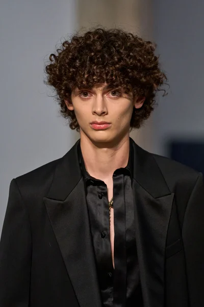 Look 71